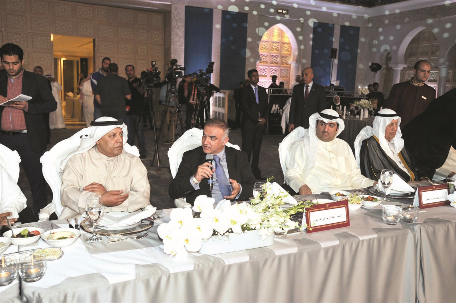 u0627u0644u0631u0648u0636u0627u0646 u0648u062au0642u064a u0648u062du0633u064au0646 u0627u0644u062eu0631u0627u0641u064a u062eu0644u0627u0644 u0627u0644u062du0641u0644 (u062au0635u0648u064au0631 u0646u0648u0631 u0647u0646u062fu0627u0648u064a)