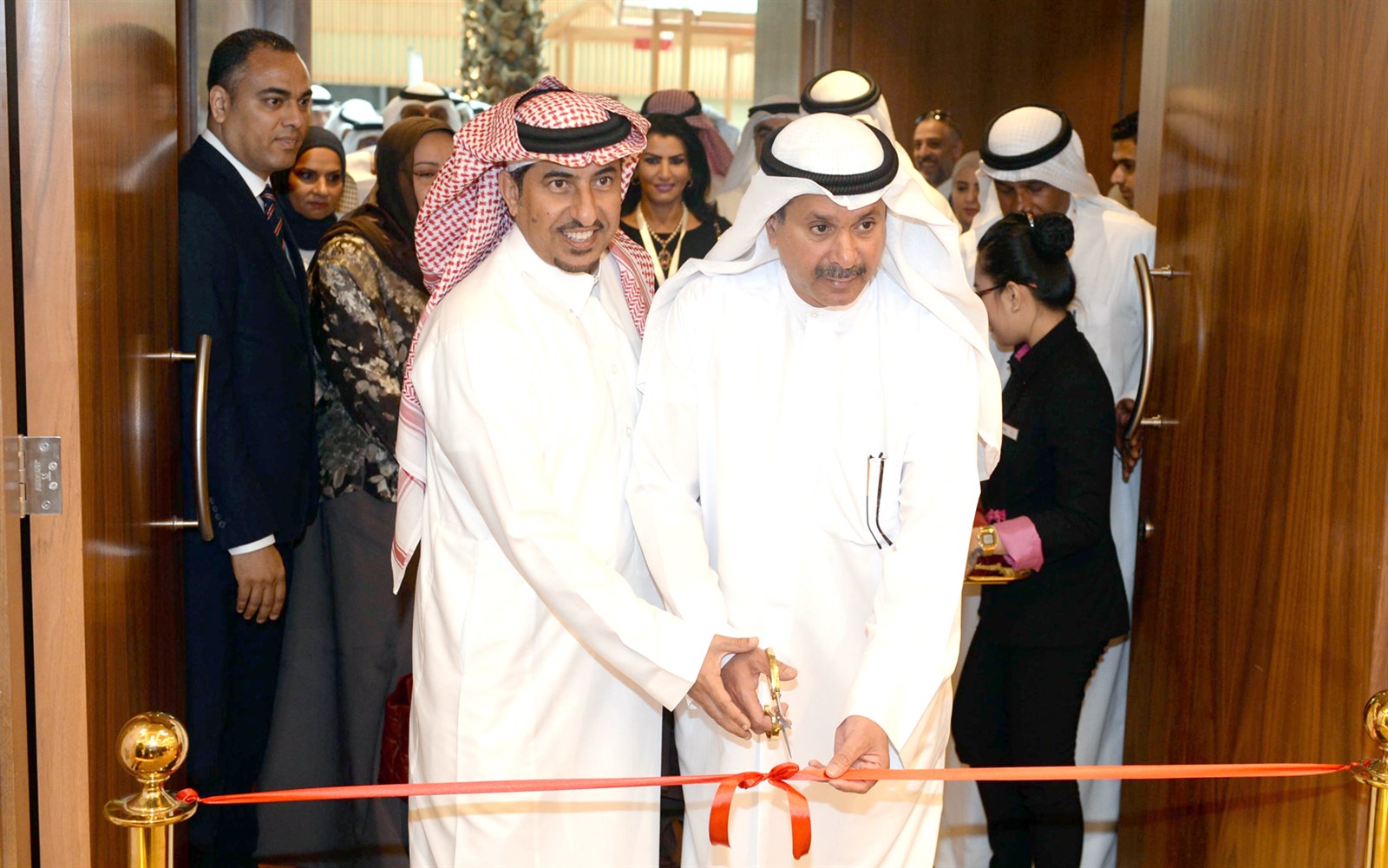 u0627u0644u0623u062bu0631u064a u0645u0641u062au062au062du0627u064b u0627u0644u0645u0639u0631u0636         (u062au0635u0648u064au0631 u0632u0643u0631u064au0627 u0639u0637u064au0629)