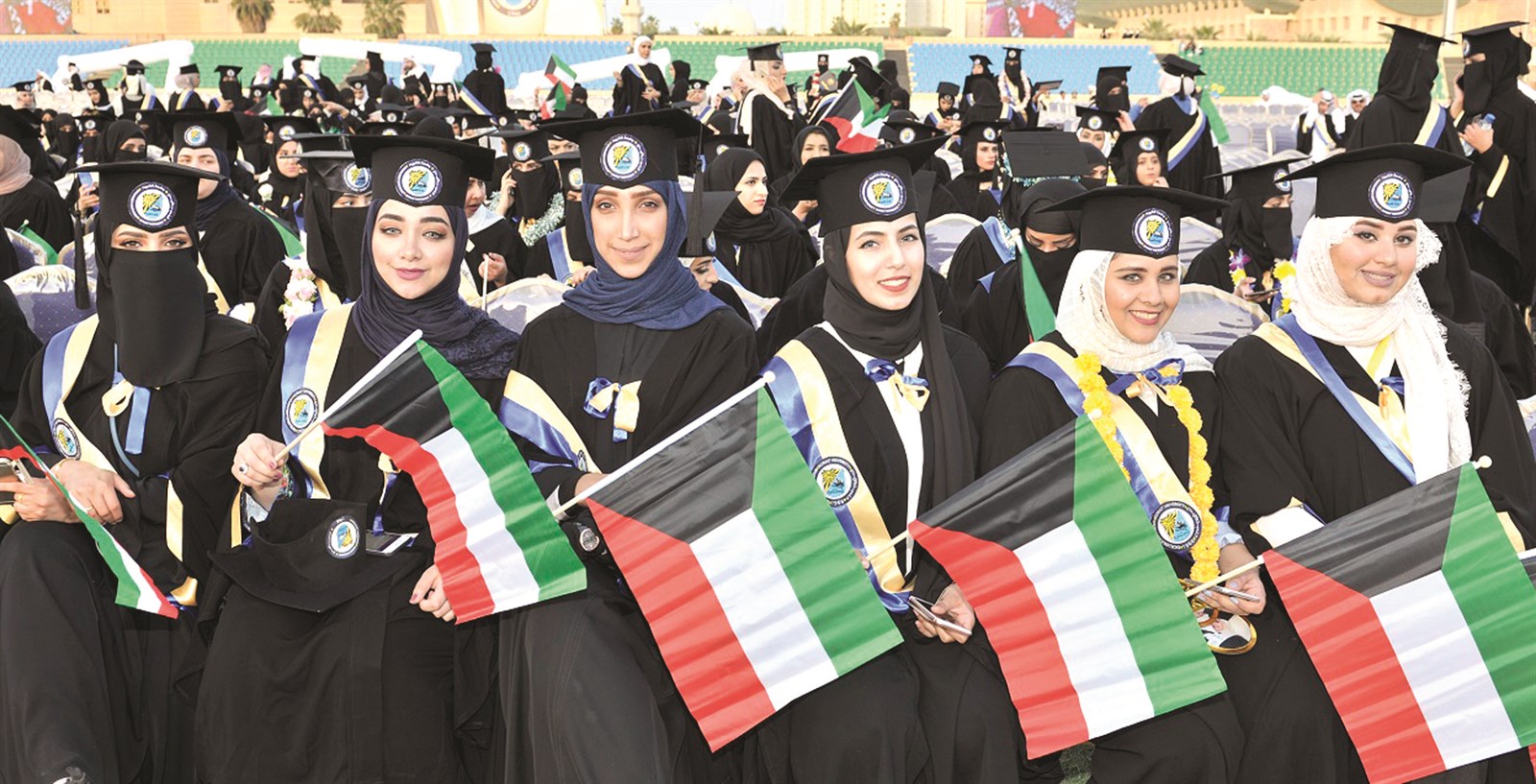 فرحة تخرج بصبغة وطنية