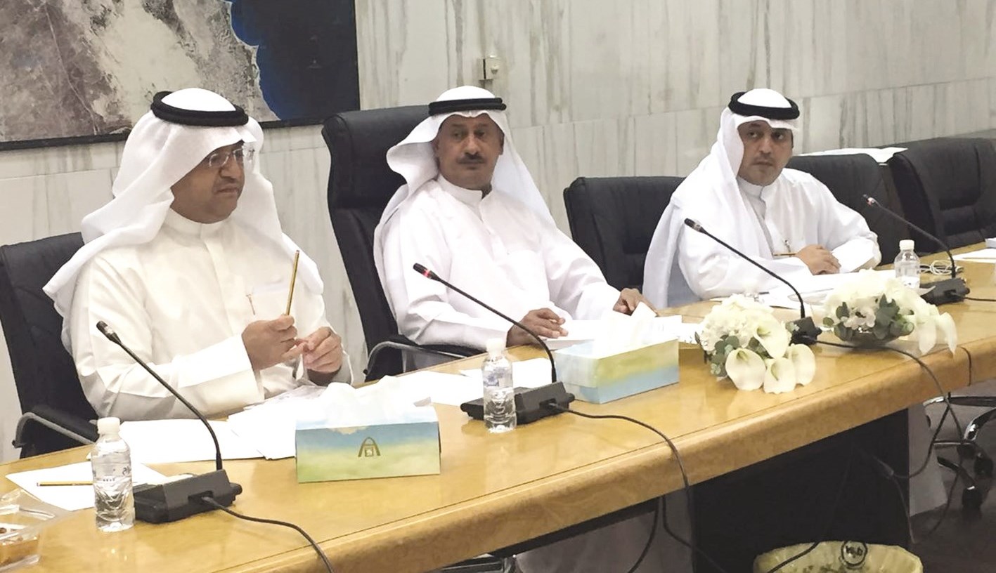 u0627u0644u0645u064au0639 u0645u062au0631u0626u0633u0627u064b u0627u062cu062au0645u0627u0639 u0627u0644u0644u062cu0646u0629 u0623u0645u0633