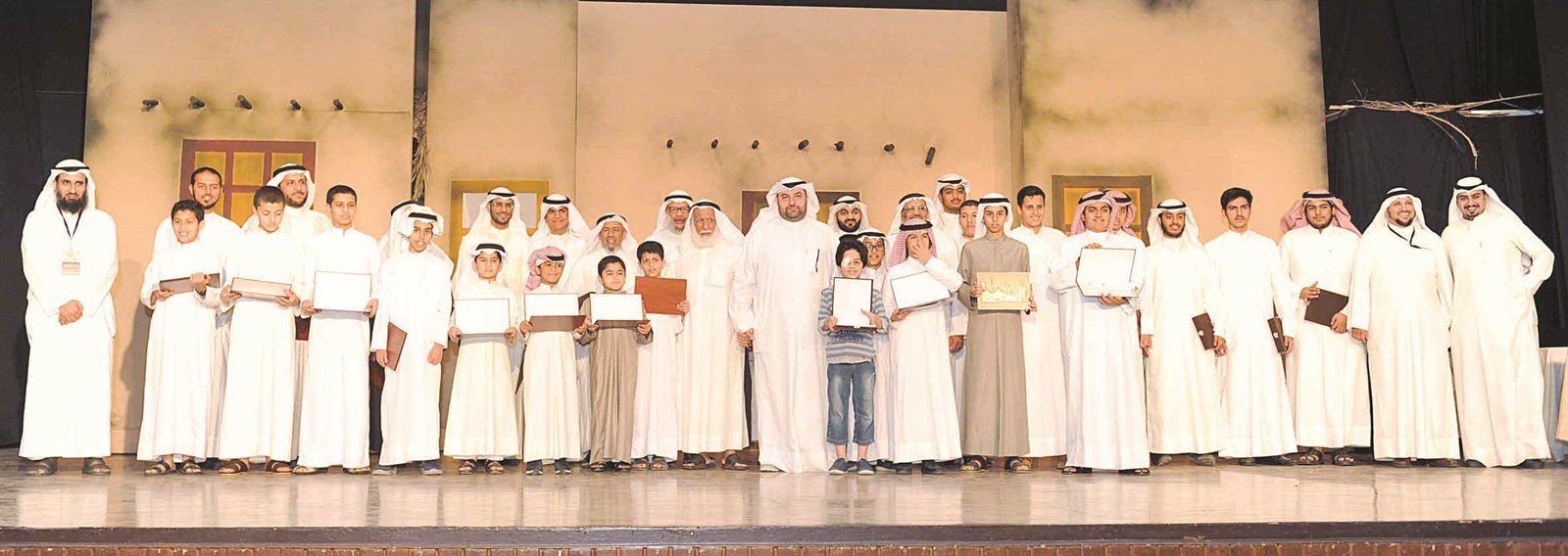 u0627u0644u0645u0643u0631u0651u0645u0648u0646 u0641u064a u0627u0644u062du0641u0644