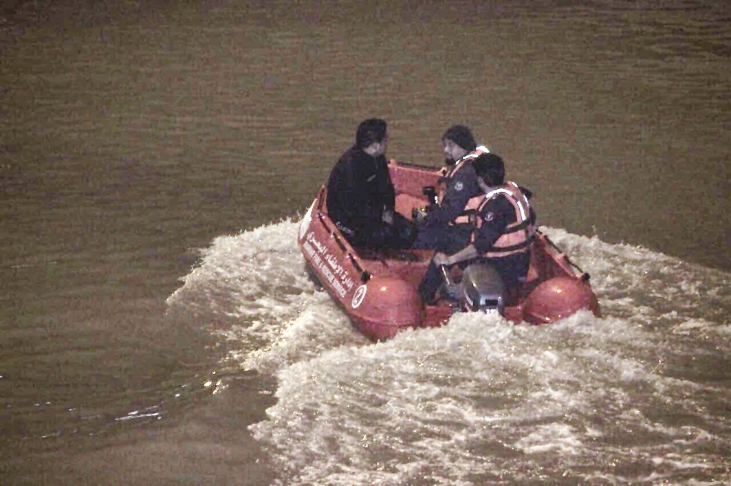 u0631u062cu0644u0627 u0625u0637u0641u0627u0621 u0639u0644u0649 u0637u0631u0627u062f u0645u0637u0627u0637u064a u0641u064a u0646u0641u0642 u0627u0644u0645u0646u0642u0641