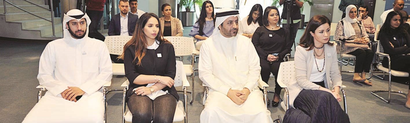 الحضور خلال التوقيع        (تصوير نور هنداوي)