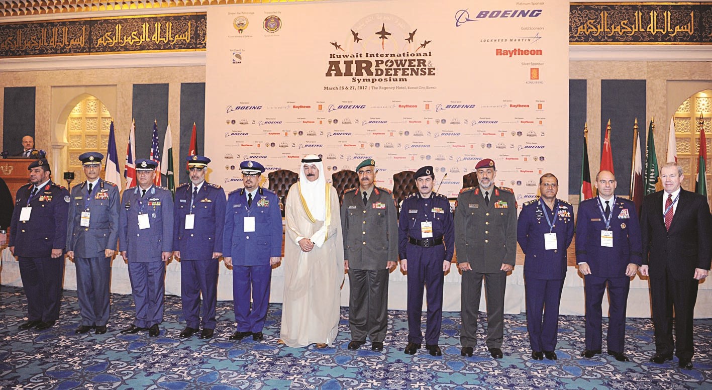 u0645u062du0645u062f u0627u0644u062eu0627u0644u062f u0645u062au0648u0633u0637u0627 u0627u0644u0642u064au0627u062fu0627u062a u0627u0644u0645u0634u0627u0631u0643u0629 u0641u064a u0627u0644u0645u0624u062au0645u0631 (u062au0635u0648u064au0631 u0637u0627u0631u0642 u0639u0632u0627u0644u062fu064au0646)