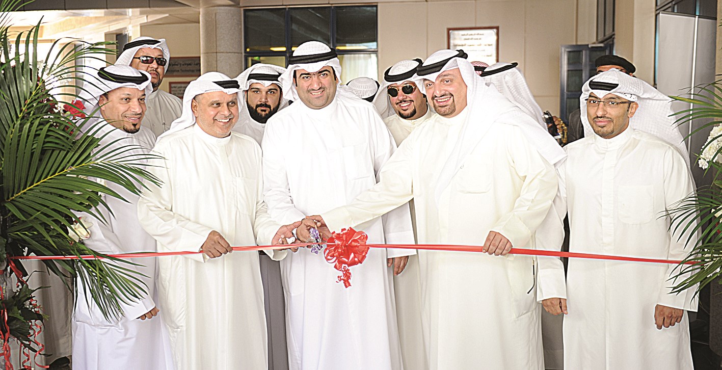 u0627u0644u0631u0648u0636u0627u0646 u064au0642u0635 u0634u0631u064au0637 u0627u0641u062au062au0627u062d u0627u0644u0645u0639u0631u0636 (u062au0635u0648u064au0631 u0633u0639u0648u062f u0633u0627u0644u0645)