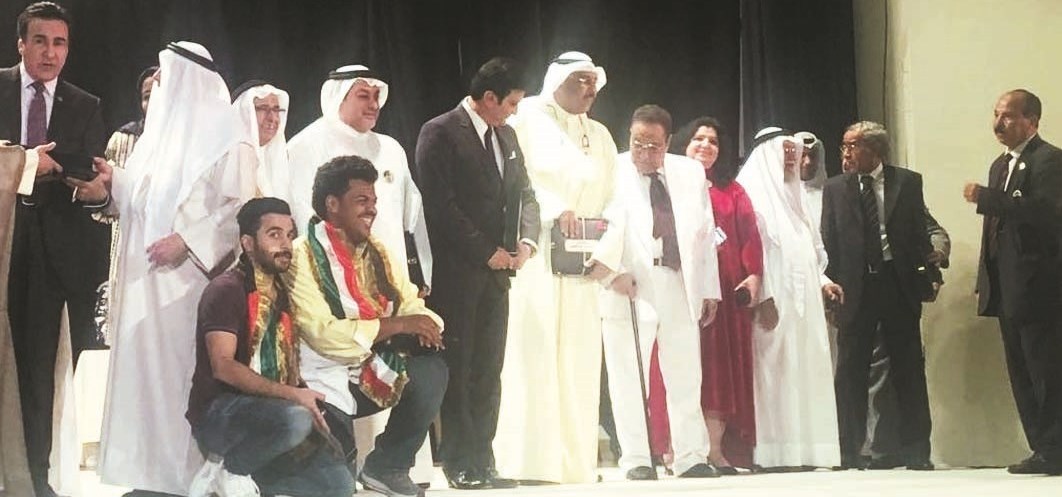 u0644u0642u0637u0629 u062cu0645u0627u0639u064au0629 u0644u0644u0645u0643u0631u0645u064au0646 u0648u0627u0644u0636u064au0648u0641