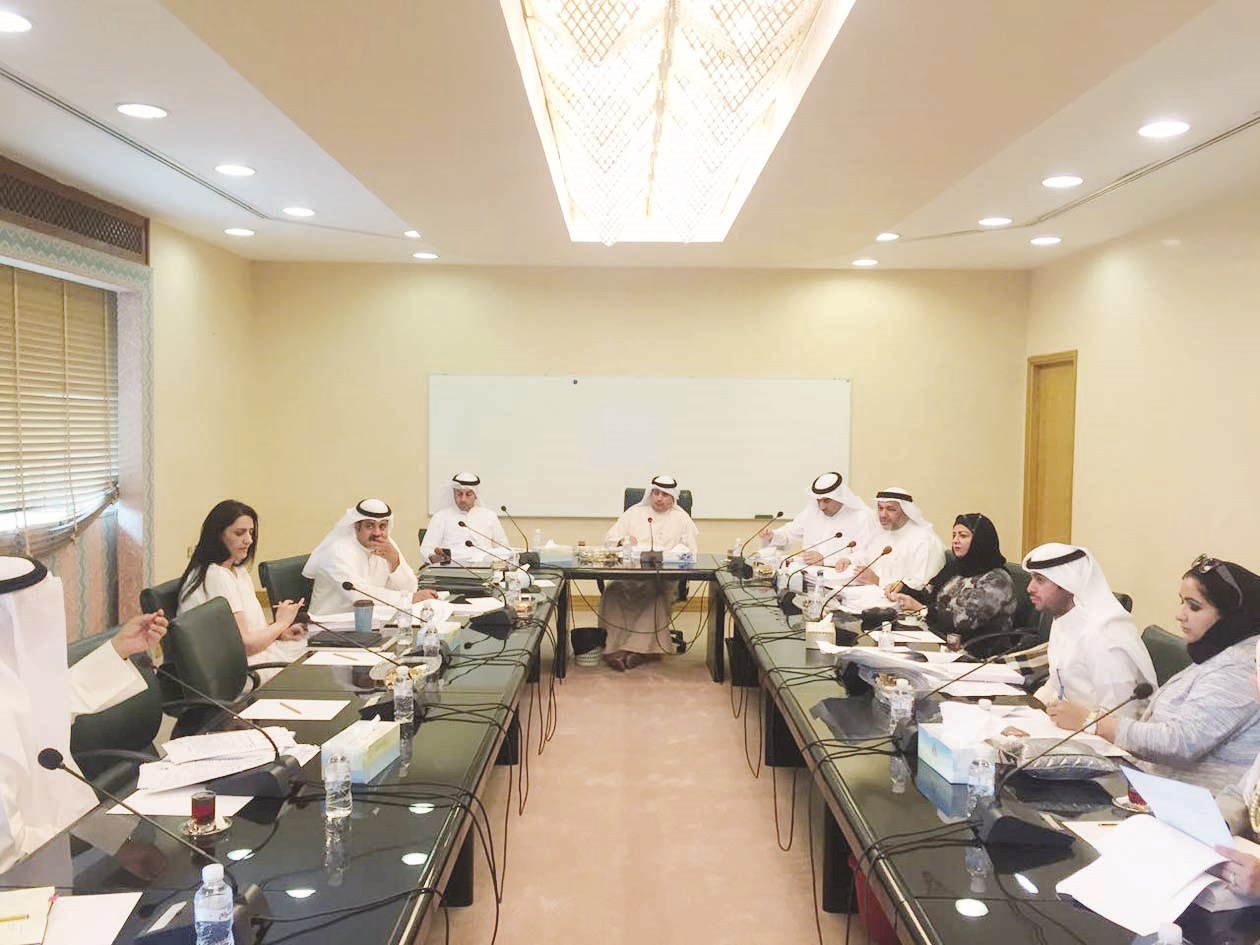 u0627u0644u063au0631u064au0628 u0645u062au0631u0626u0633u0627u064b u0627u062cu062au0645u0627u0639 u0627u0644u0644u062cu0646u0629