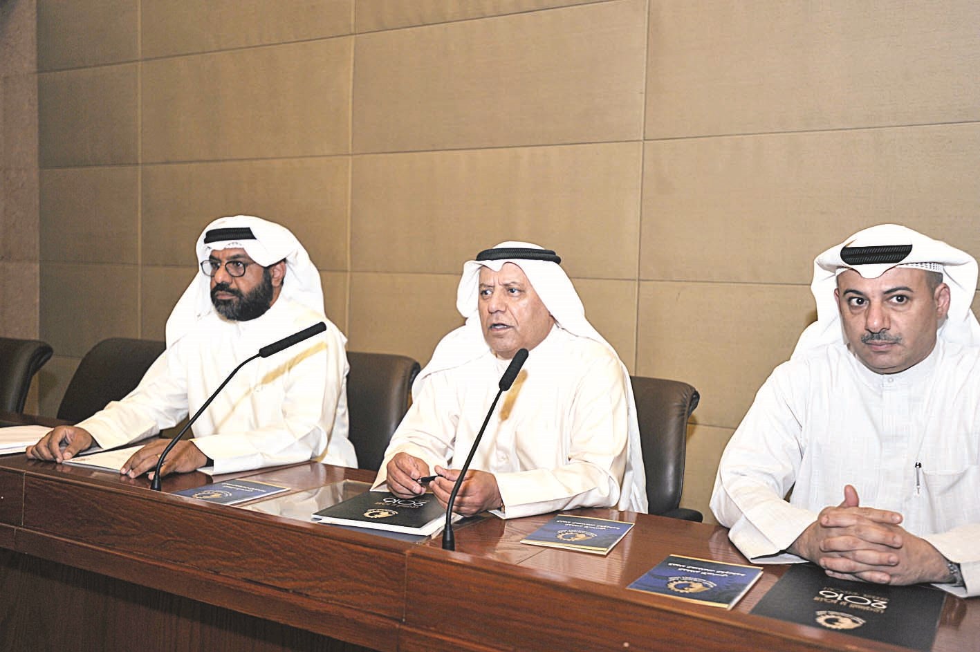 u0627u0644u062eu0631u0627u0641u064a u0645u062au062du062fu062bu0627u064b b (u062au0635u0648u064au0631 u0646u0648u0631 u0647u0646u062fu0627u0648u064a)