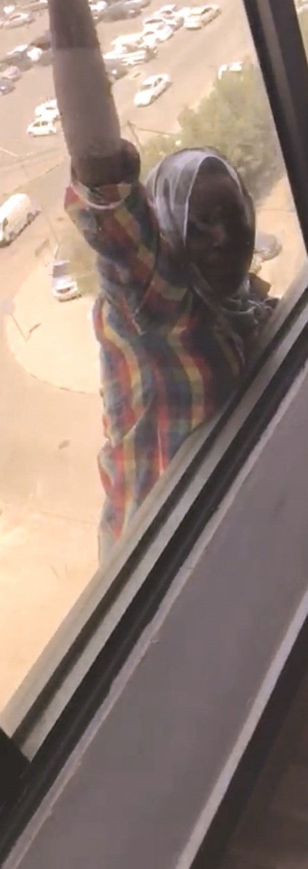 u0627u0644u062eu0627u062fu0645u0629 u0642u0628u064au0644 u0633u0642u0648u0637u0647u0627