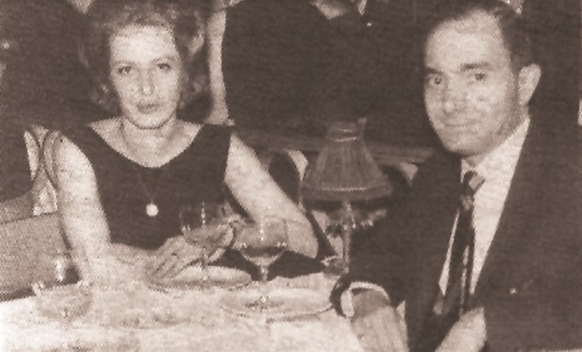 u0635u0648u0631u0629 u062au062cu0645u0639 u0631u0641u0639u062a u0627u0644u062cu0645u0627u0644 u0648u0632u0648u062cu062au0647 u0639u0642u0628 u0632u0648u0627u062cu0647u0645u0627 u0645u0628u0627u0634u0631u0629