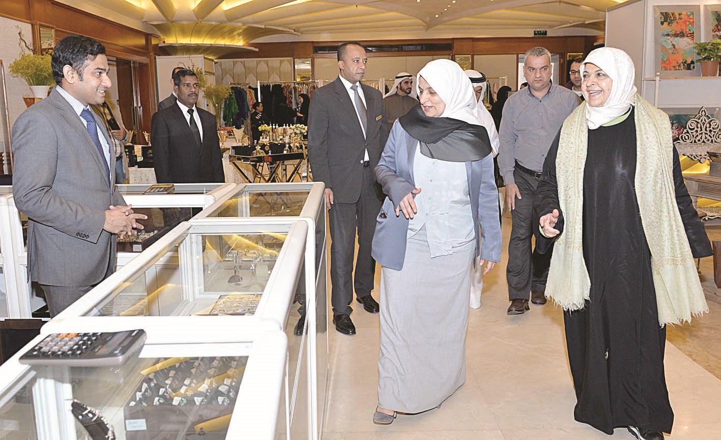 ... وخلال جولة على أجنحة المعرض