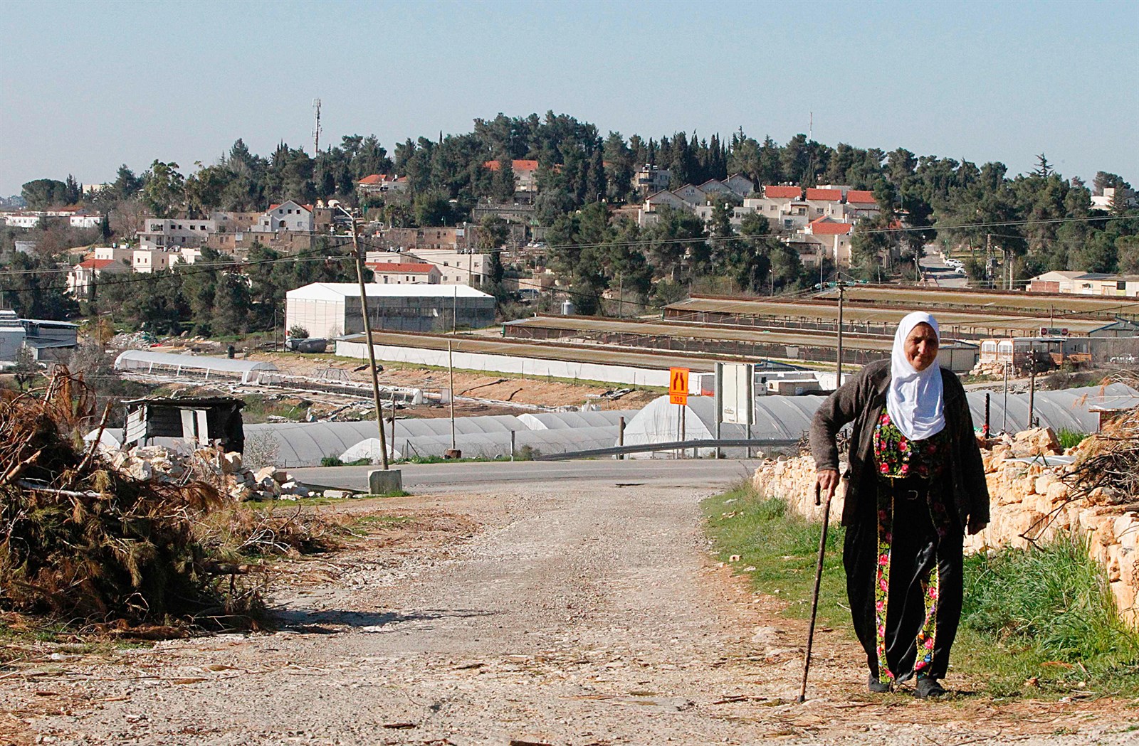 u0641u0644u0633u0637u064au0646u064au0629 u062au0633u064au0631 u0628u0642u0631u064au0629 u0641u064a u0627u0644u0636u0641u0629 u0627u0644u063au0631u0628u064au0629 u0648u064au0628u062fu0648 u062au062cu0645u0639 u00abu063au0648u0634 u0639u062au0635u064au0648u0646u00bb u0627u0644u0627u0633u062au064au0637u0627u0646u064a u062eu0644u0641u0647u0627 (u0627 u0641 u0628)