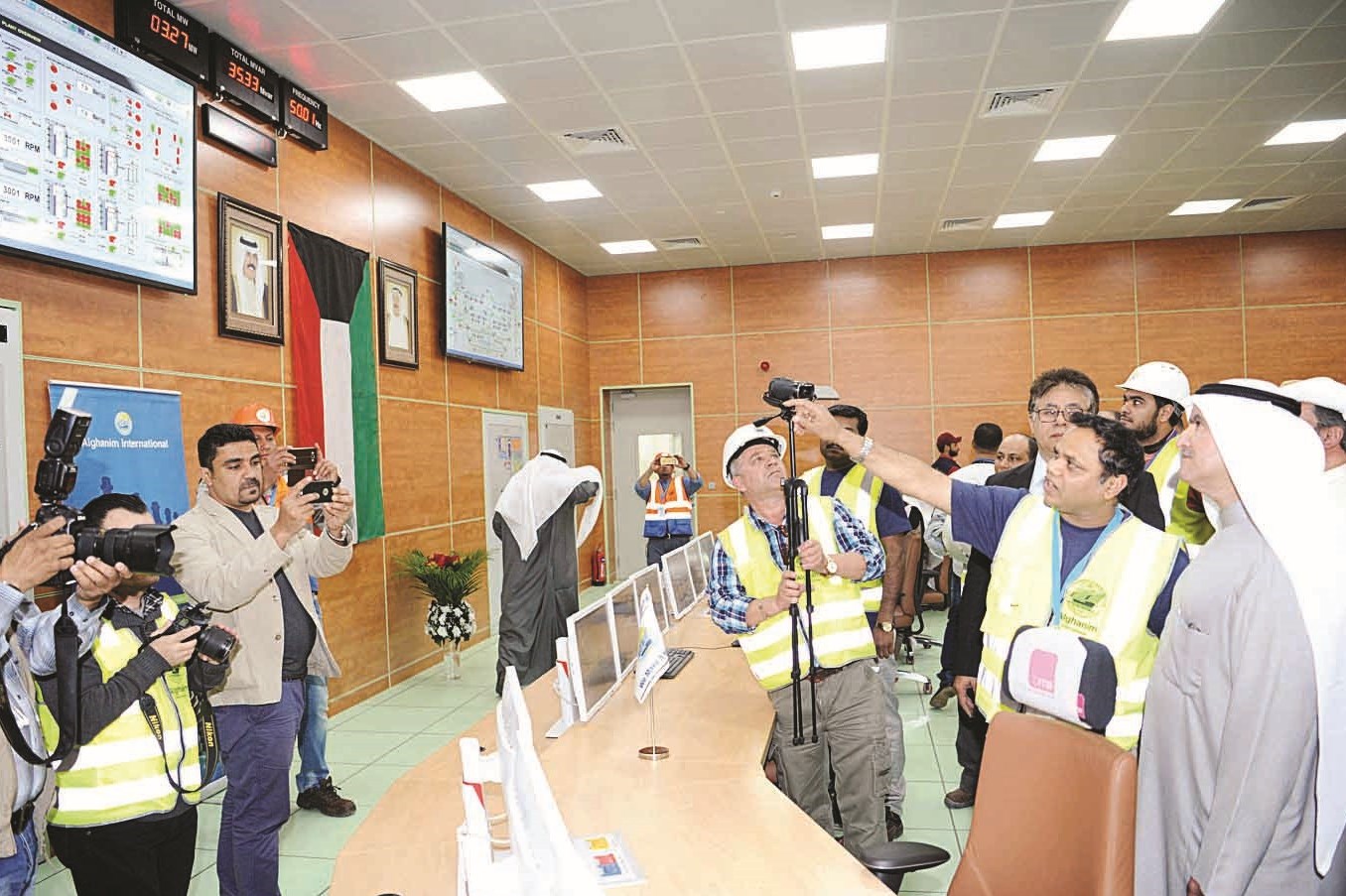 تفقّد مشروع غرفة التحكم