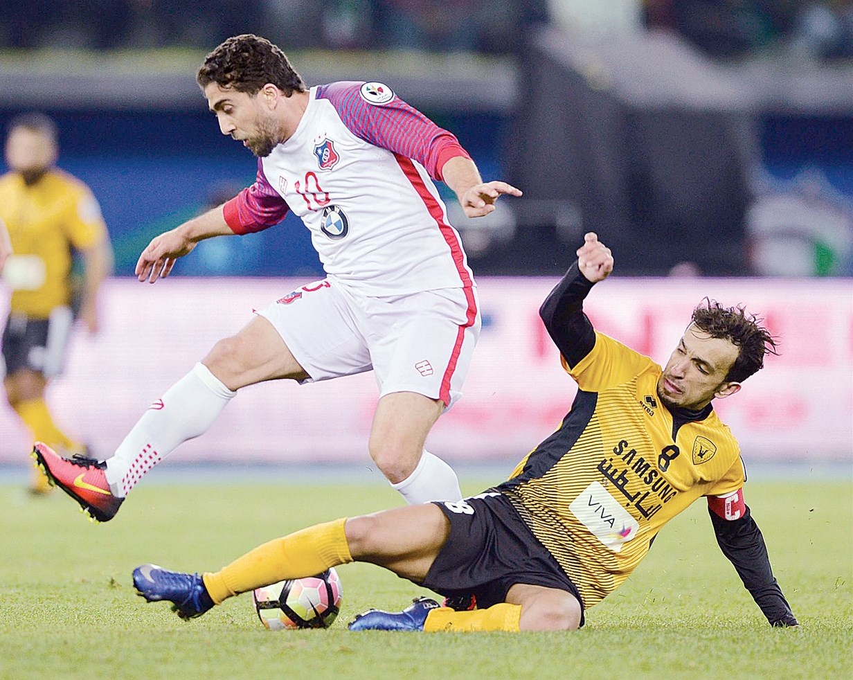 u0635u0627u0644u062d u0627u0644u0634u064au062e u0648u0641u0631u0627u0633 u0627u0644u062eu0637u064au0628... u0645u064eu0646 u064au0639u0631u0642u0644 u0645u064eu0646u061f         (u0627u0644u0623u0632u0631u0642 u062fu0648u062a u0643u0648u0645)