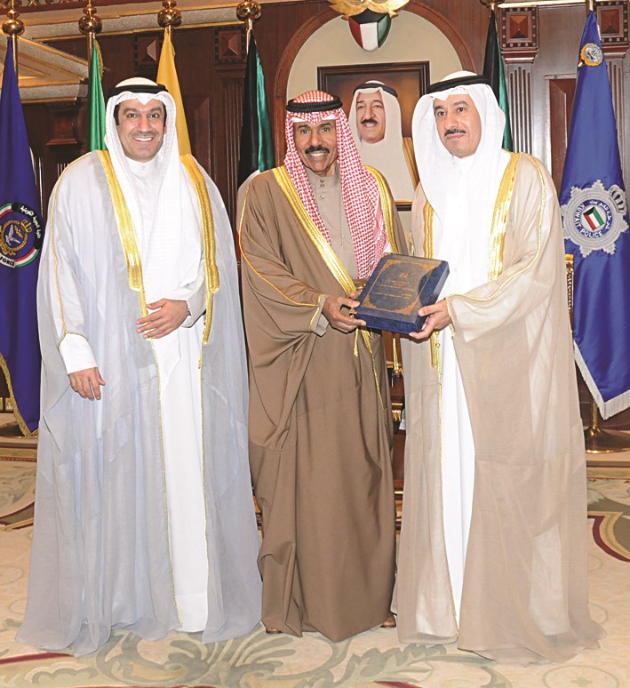 ... ومحمد الشحومي