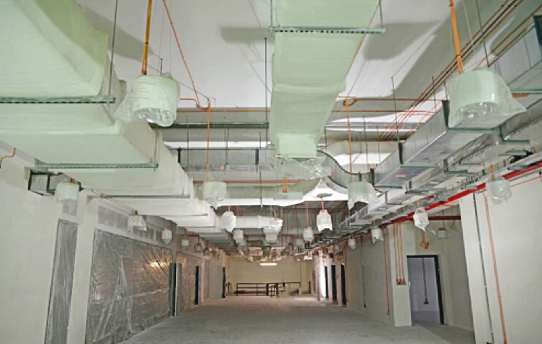 أحد الملاجئ من الداخل