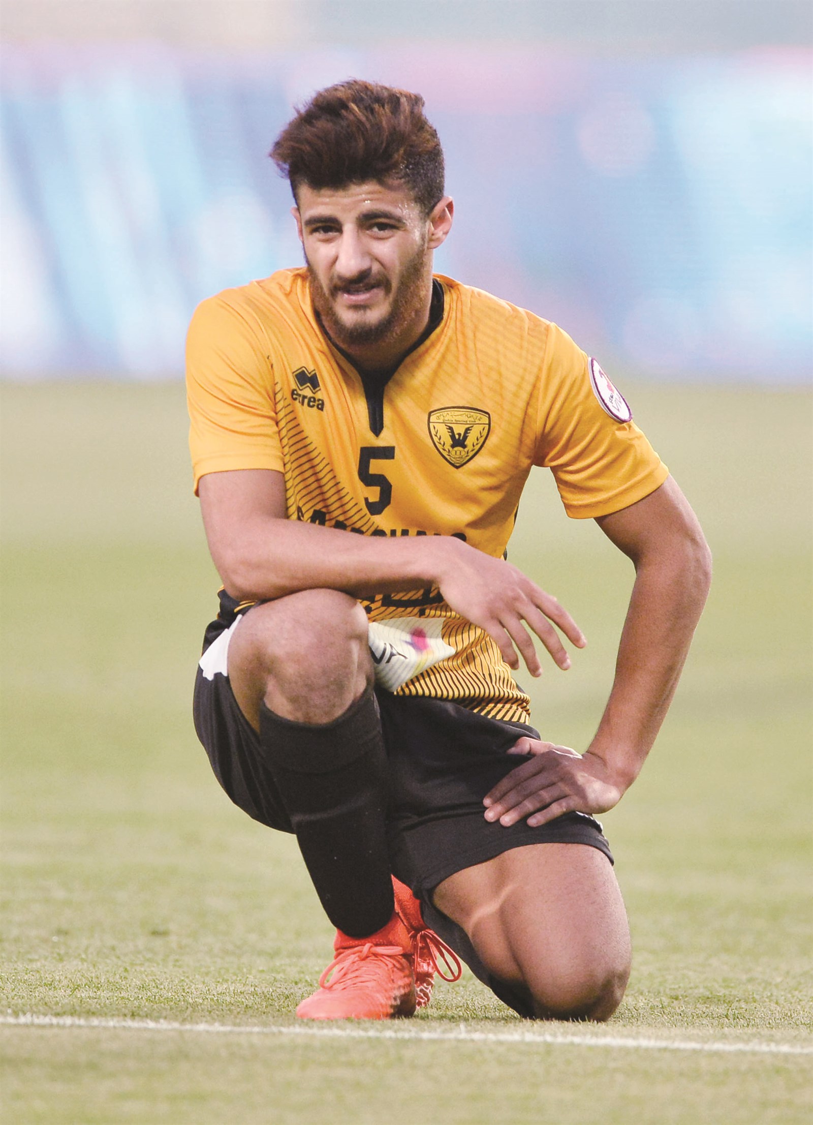 u0644u0627u0639u0628 u0627u0644u0642u0627u062fu0633u064au0629 u0631u0636u0627 u0647u0627u0646u064a       (u0627u0644u0623u0632u0631u0642 u062fu0648u062a u0643u0648u0645)