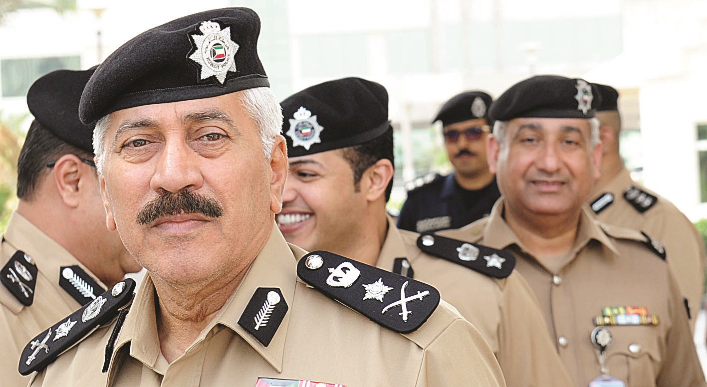 u0627u0644u062fu0648u0633u0631u064a u0644u062fu0649 u0648u0635u0648u0644u0647 u0627u0644u0648u0632u0627u0631u0629 (u062au0635u0648u064au0631 u0633u0639u0648u062f u0633u0627u0644u0645)