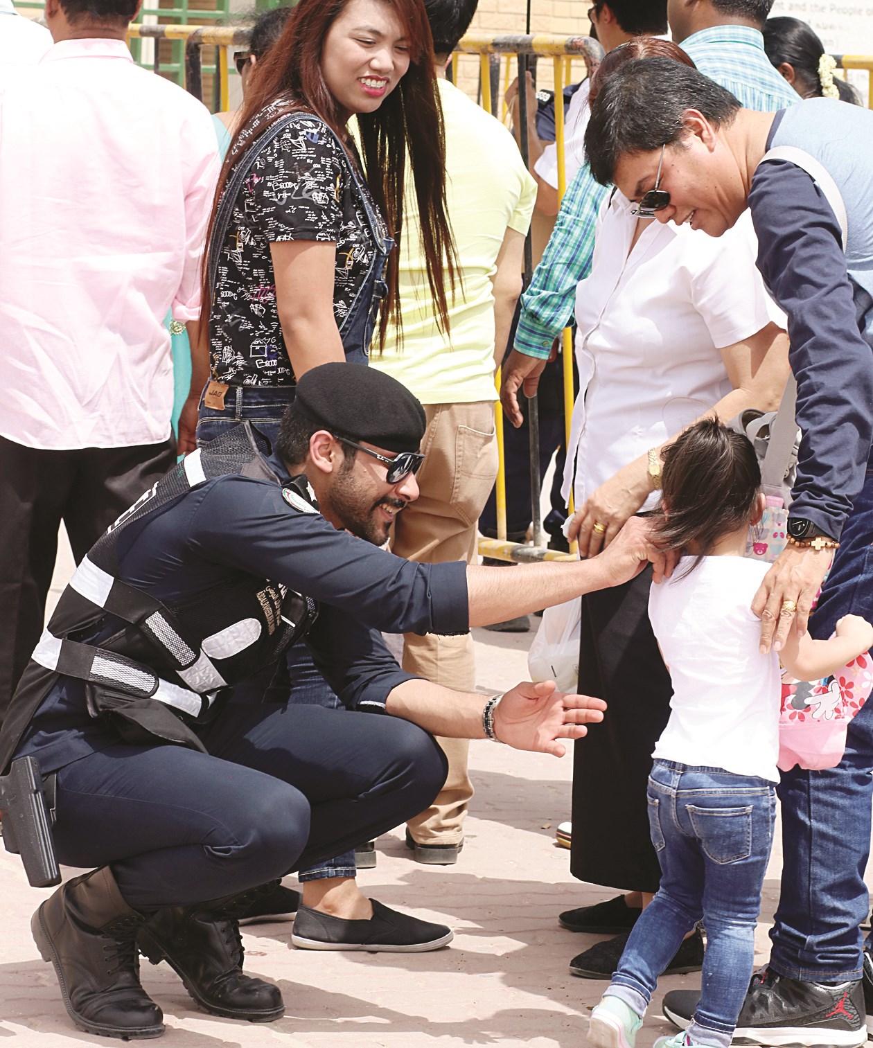 الأمن للكبار والصغار