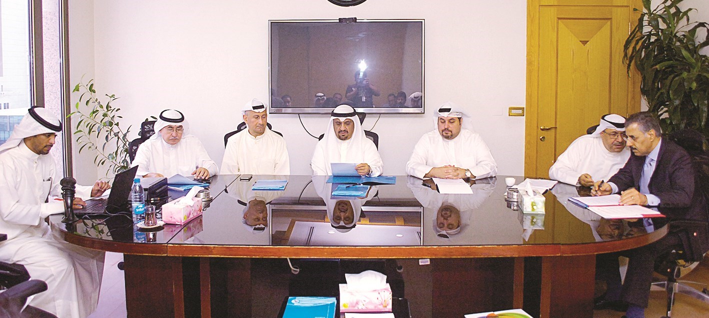 u0627u0644u063au0627u0646u0645 u0645u062au0631u0626u0633u0627u064b u0627u0644u0639u0645u0648u0645u064au0629 (u062au0635u0648u064au0631 u0628u0633u0627u0645 u0632u064au062fu0627u0646)