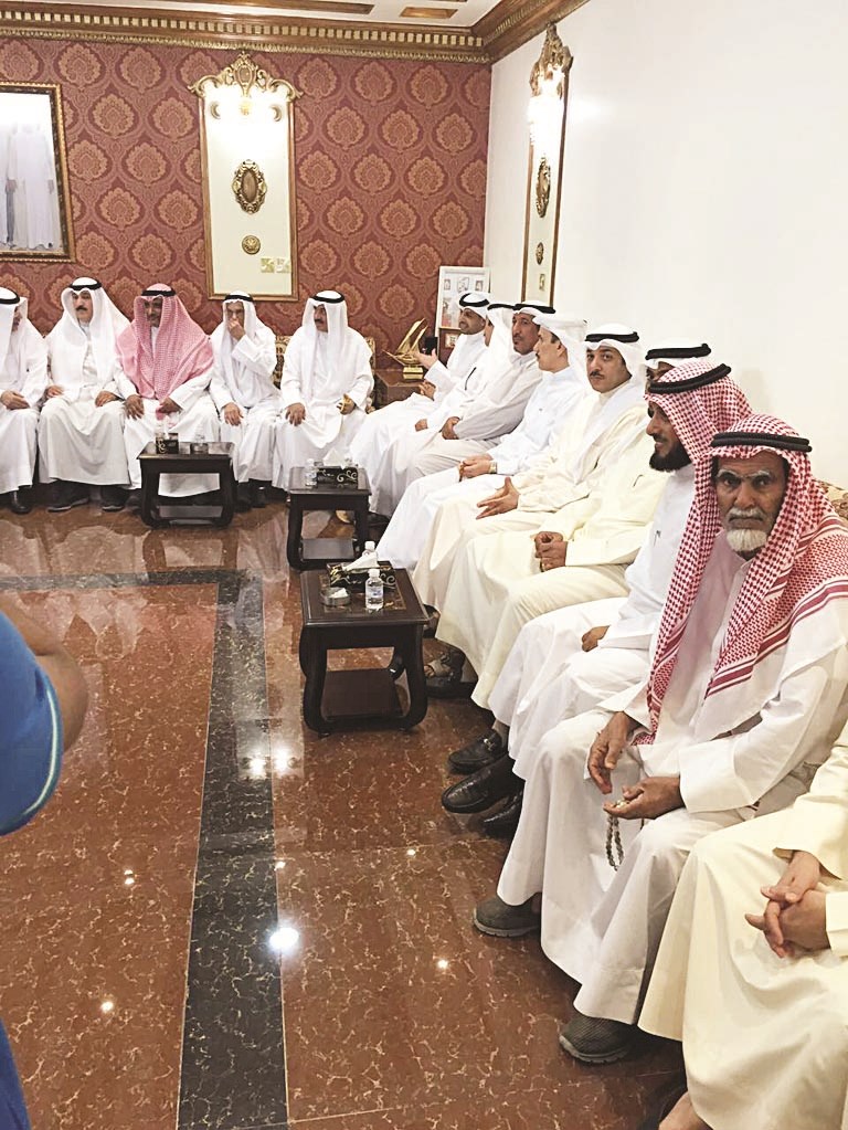 حضور اللقاء