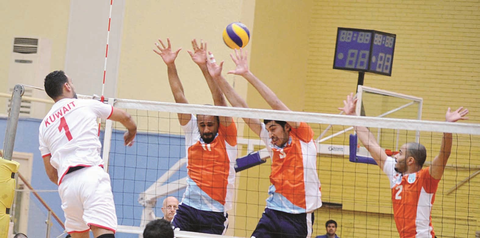 u062du0627u0626u0637 u0635u062f u0643u0638u0645u0627u0648u064a u0623u0645u0627u0645 u0644u0627u0639u0628 u00abu0627u0644u0643u0648u064au062au00bb u0639u0628u062fu0627u0644u0644u0647 u062cu0627u0633u0645 u0641u064a u0645u0628u0627u0631u0627u0629 u0633u0627u0628u0642u0629