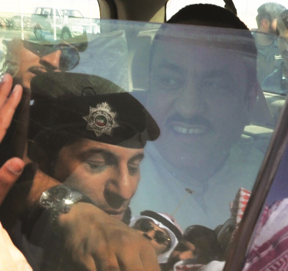 البراك داخل السيارة