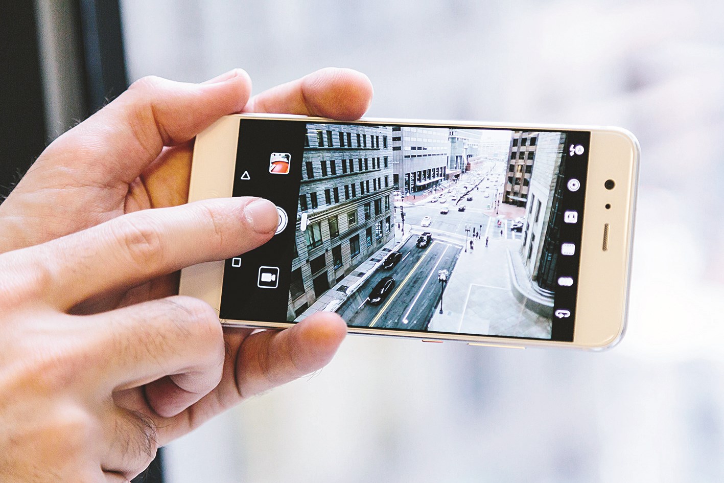 الهاتف الجديد في السوق المحلي