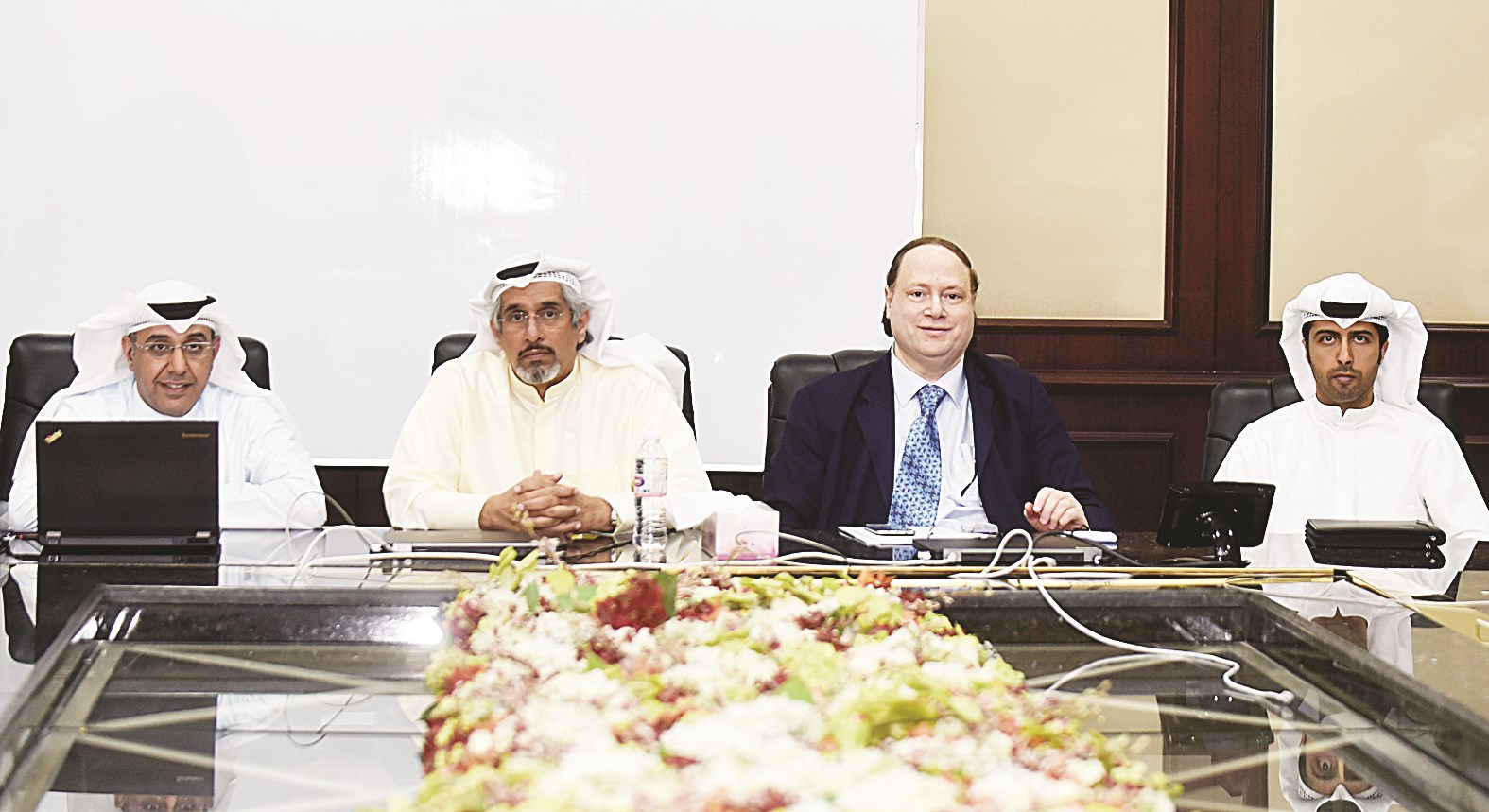 u0627u0644u062cu0644u0627u0647u0645u0629 u0645u062au0631u0626u0633u0627u064b u0627u0644u062cu0645u0639u064au0629 u0627u0644u0639u0645u0648u0645u064au0629 u0644u0640 u00abu0627u0644u0631u0627u064au00bb b (u062au0635u0648u064au0631 u0633u0639u062f u0647u0646u062fu0627u0648u064a)