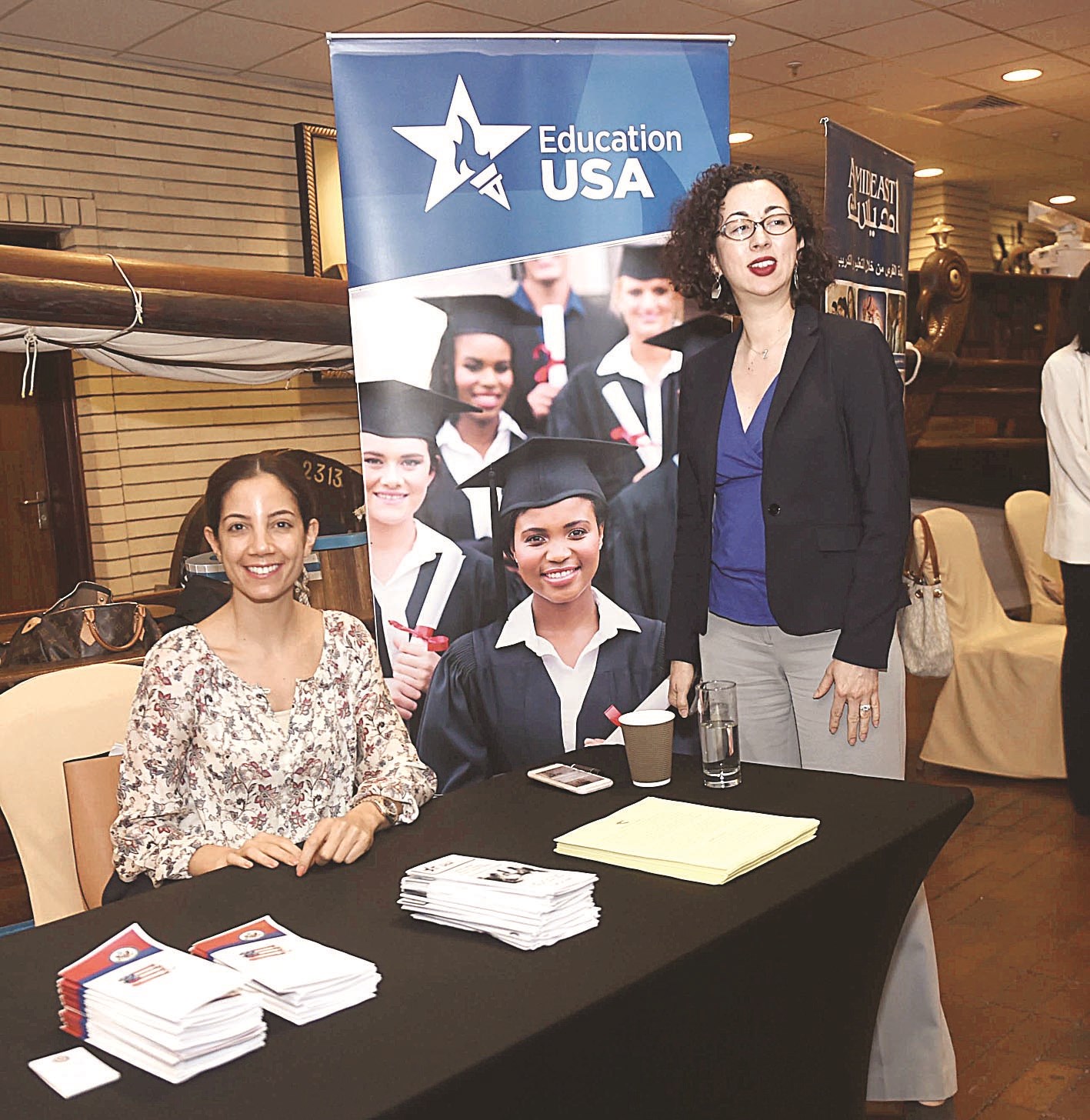 باغانيني في أحد أجنحة المعرض