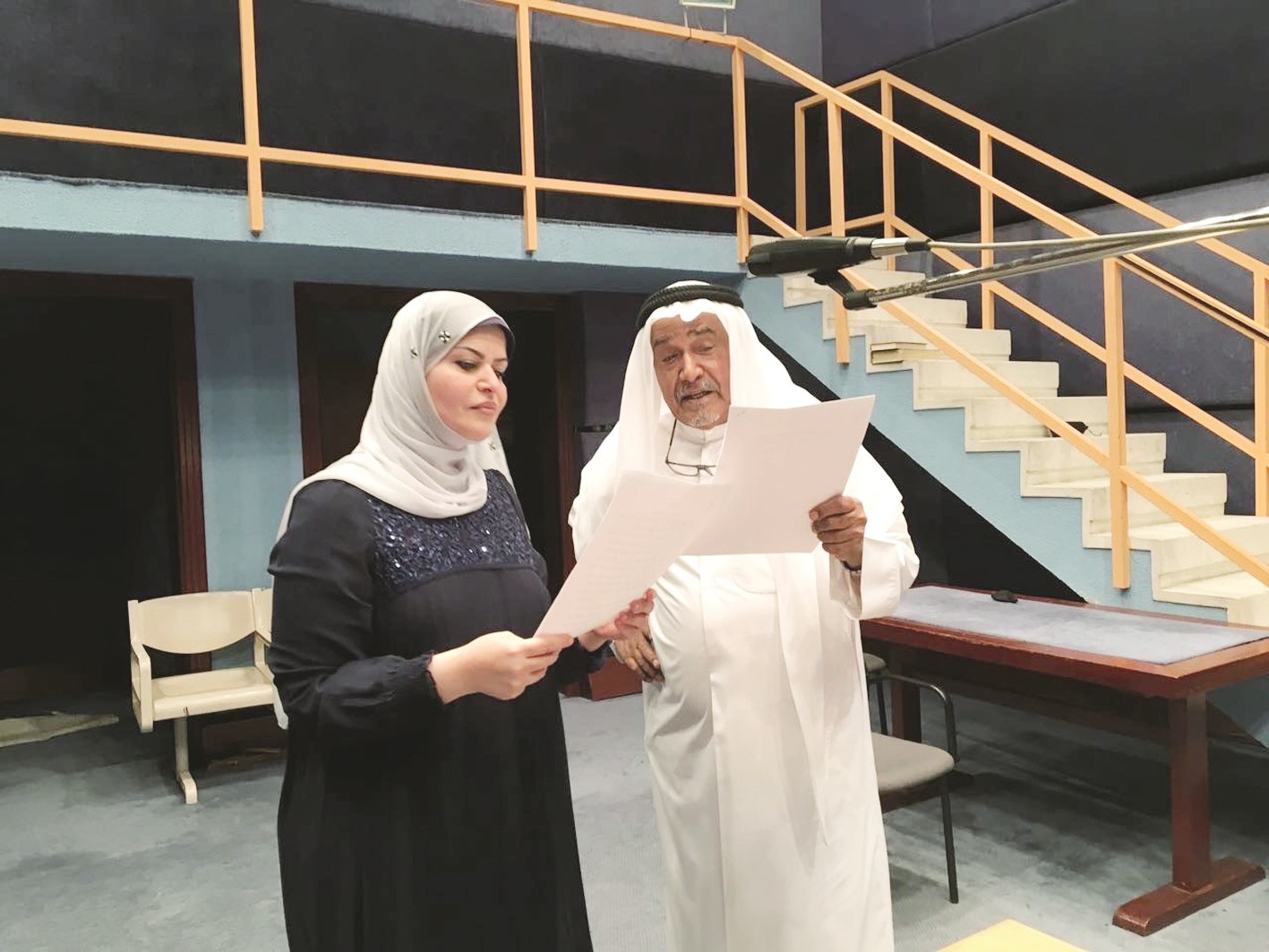 جاسم النبهان وعبير الجندي في «ستوديو الدراما»