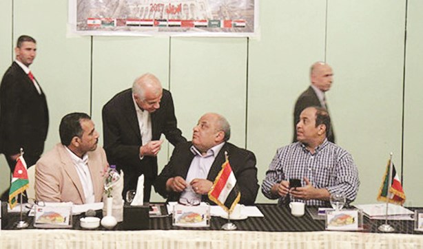 u0639u0636u0648u0627 u0627u0644u0627u062au062du0627u062f u0627u0644u0645u0646u062du0644 u0627u0644u0635u0645u064au0639u064a u0648u0627u0644u0645u0637u064au0631u064a u062eu0644u0627u0644 u0627u062cu062au0645u0627u0639 u00abu0627u0644u0639u0645u0648u0645u064au0629u00bb