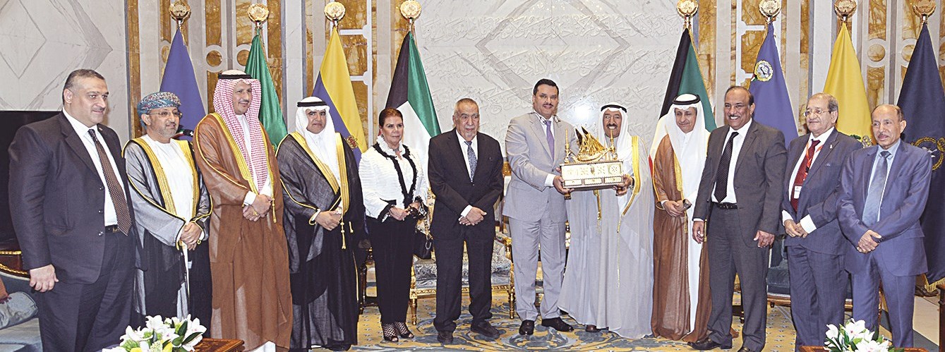 u0633u0645u0648 u0627u0644u0623u0645u064au0631 u0645u062au0648u0633u0637u0627u064b u0627u0644u062du0631u0628u064a u0648u0623u0639u0636u0627u0621 u0627u0644u0627u062au062du0627u062f u0627u0644u062eu0644u064au062cu064a u0644u0645u0643u0627u0641u062du0629 u0627u0644u0633u0631u0637u0627u0646