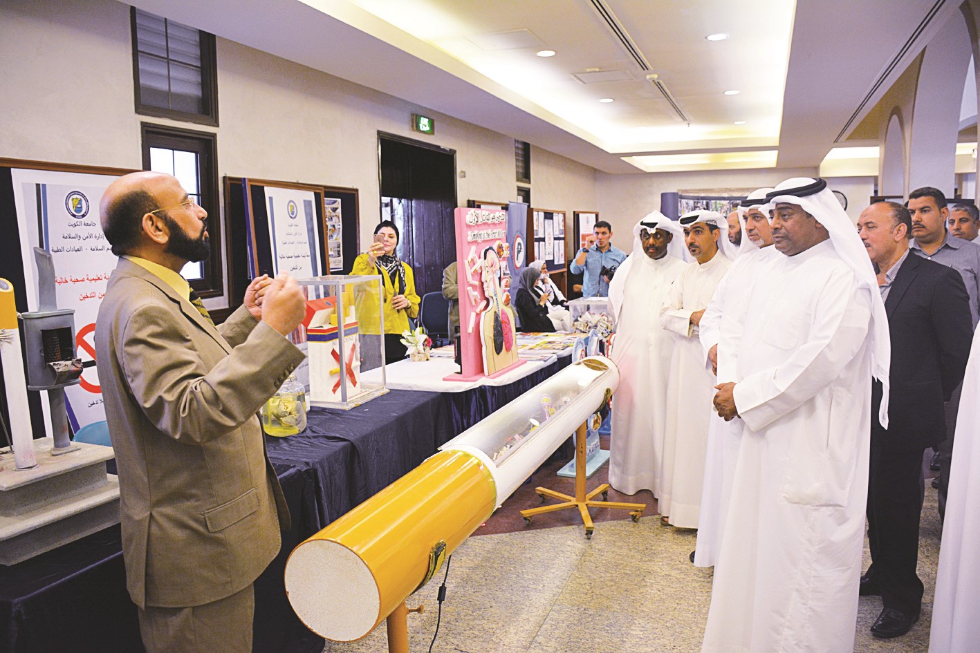 u062cu0648u0644u0629 u0641u064a u0627u0644u0645u0639u0631u0636