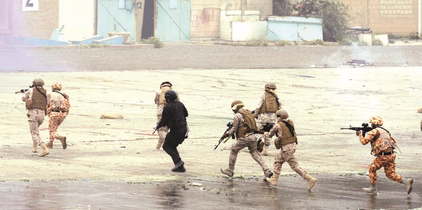 بداية اقتحام نقاط دفاع المتسللين