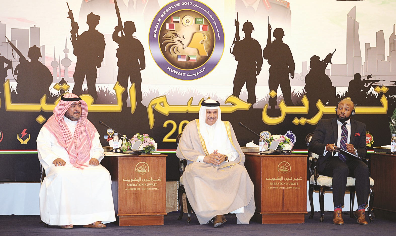 الزياني والعلي في الندوة (تصوير طارق عزالدين)