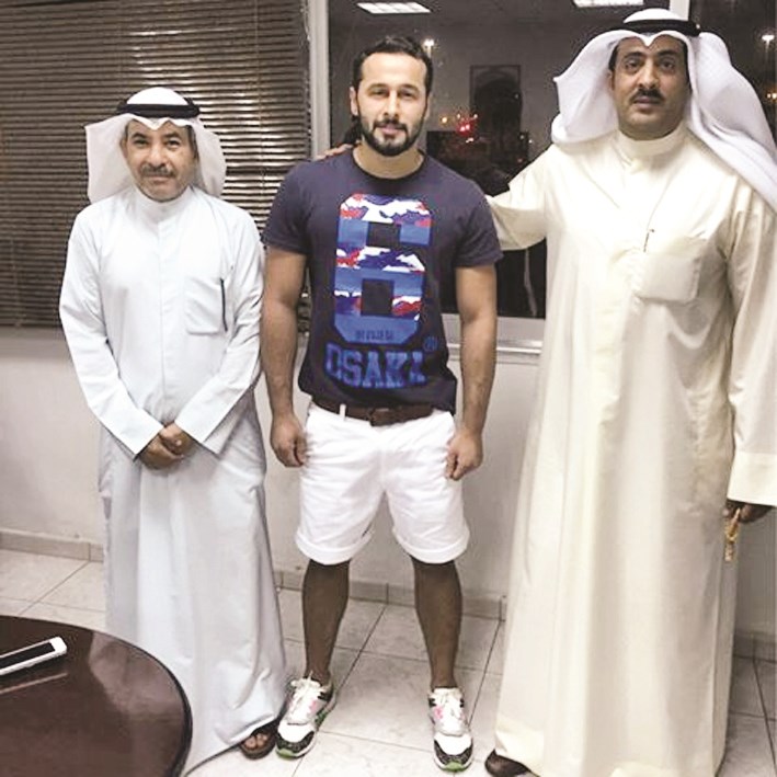 u0646u0648u0627u0641 u0627u0644u0645u0646u0635u0648u0631 u064au062au0648u0633u0637 u0639u0636u0648u064a u0645u062cu0644u0633 u0627u0644u0625u062fu0627u0631u0629 u0645u0637u0644u0642 u0627u0644u0639u0627u0632u0645u064a u0648u0641u0627u0644u062d u0627u0644u0645u0637u064au0631u064a