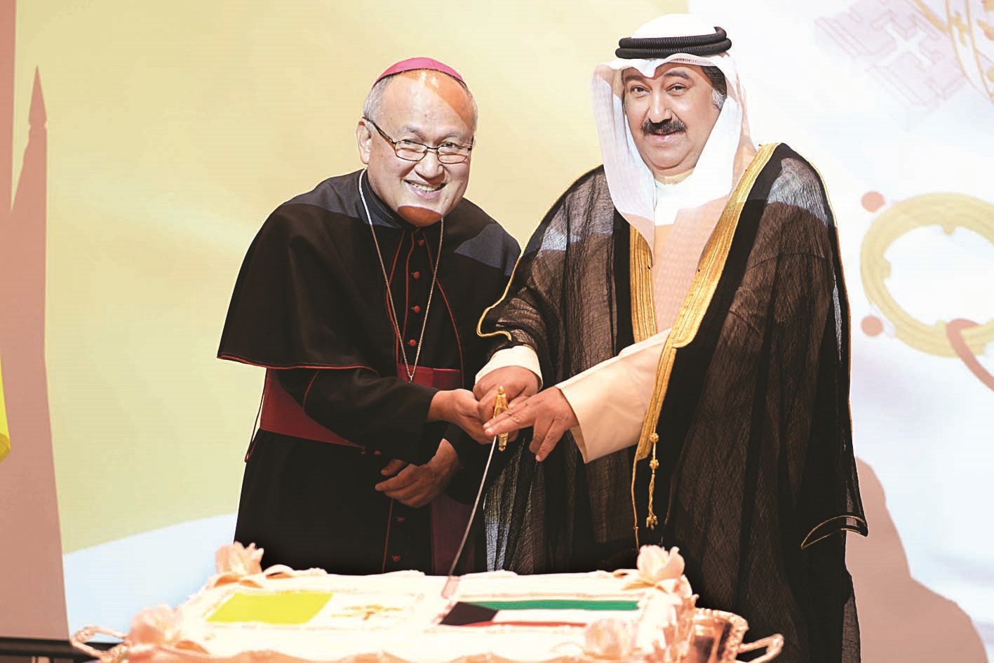 u0627u0644u062eu0628u064au0632u064a u0648u0627u0644u0645u0637u0631u0627u0646 u0628u0627u062fu064au0644u064au0627 u064au0642u0637u0639u0627u0646 u0642u0627u0644u0628 u0627u0644u062du0644u0648u0649 (u062au0635u0648u064au0631 u0632u0643u0631u064au0627 u0639u0637u064au0629)