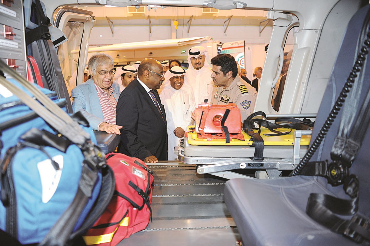 ...ويطّلع على أحدث تقنيات الإسعاف