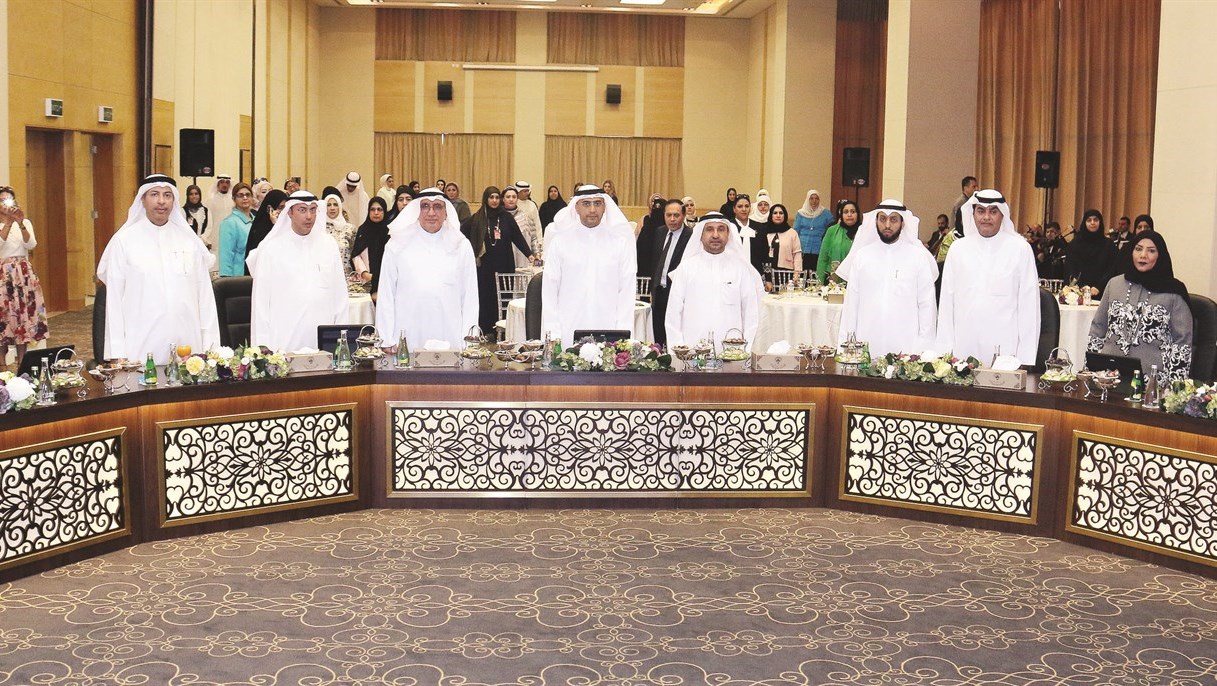 المشاركون في حفل التدشين