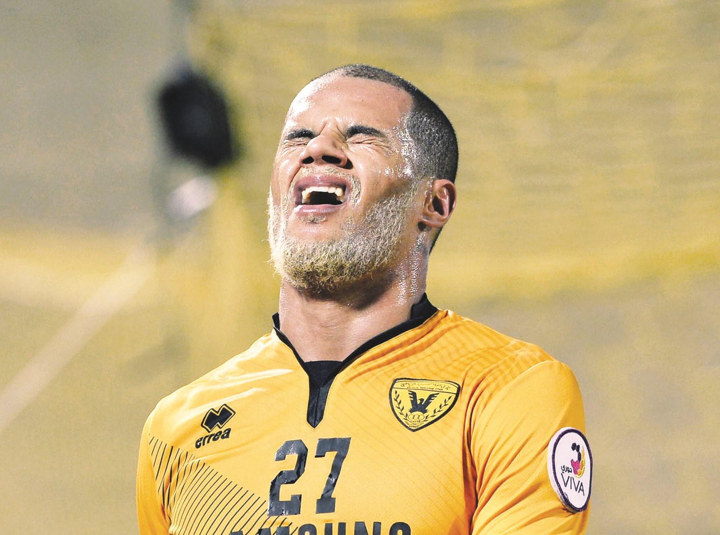 u062fu064au0641u064au062f u062fu0627 u0633u064au0644u0641u0627... u00abu0639u0637u0648u0647 u0639u064au0646u00bb!