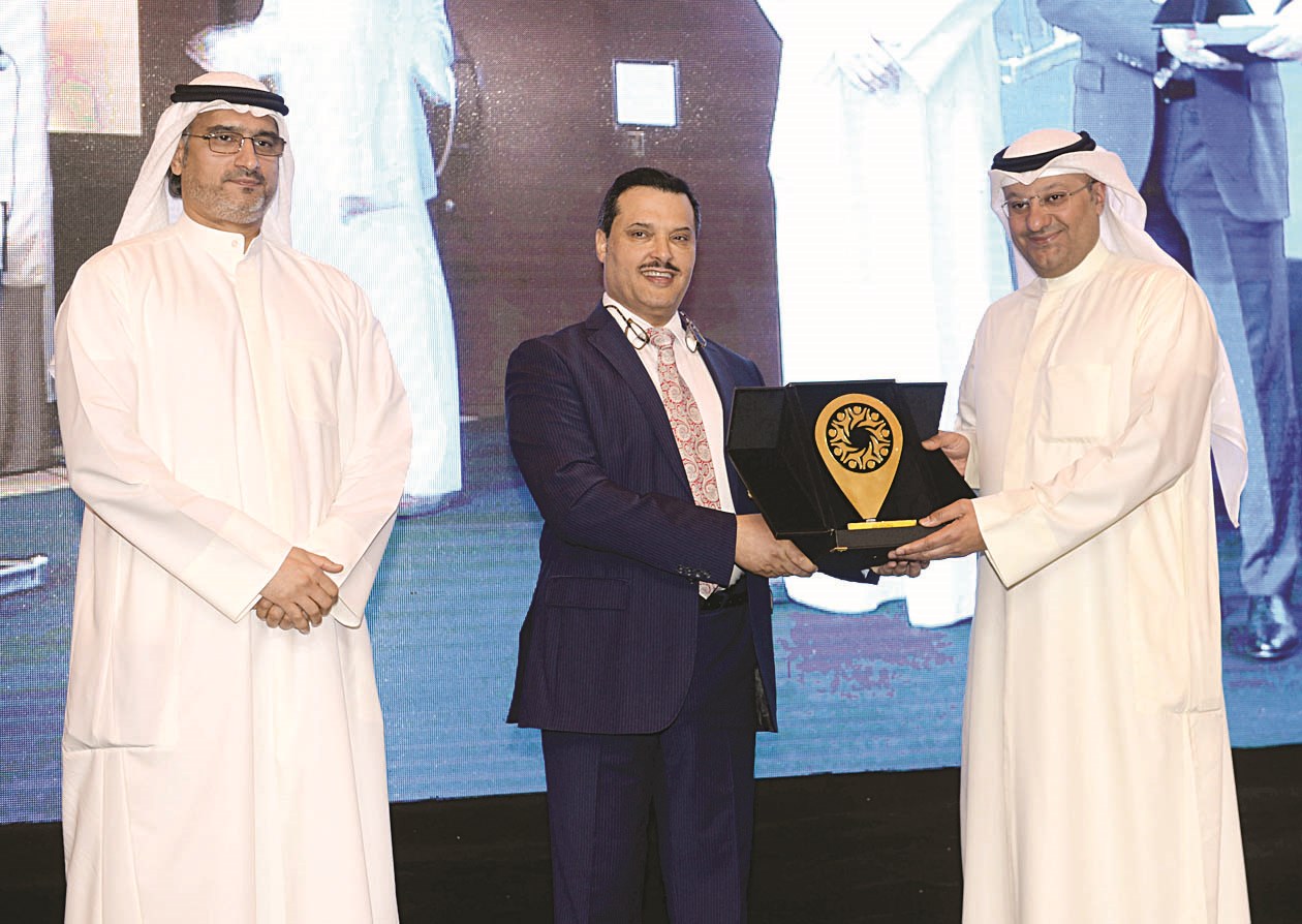 u0627u0644u062du0631u0628u064a u0645u0643u0631u0645u0627u064b u0627u0644u0639u0628u064au062fu064a (u062au0635u0648u064au0631 u0632u0643u0631u064au0627 u0639u0637u064au0629)