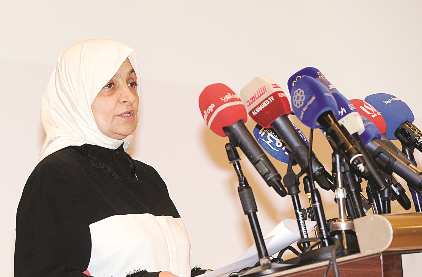 u0627u0644u0635u0628u064au062d u0645u062au062du062fu062bu0629 u0641u064a u0627u0644u0645u0646u062au062fu0649 (u062au0635u0648u064au0631 u0637u0627u0631u0642 u0639u0632 u0627u0644u062fu064au0646)