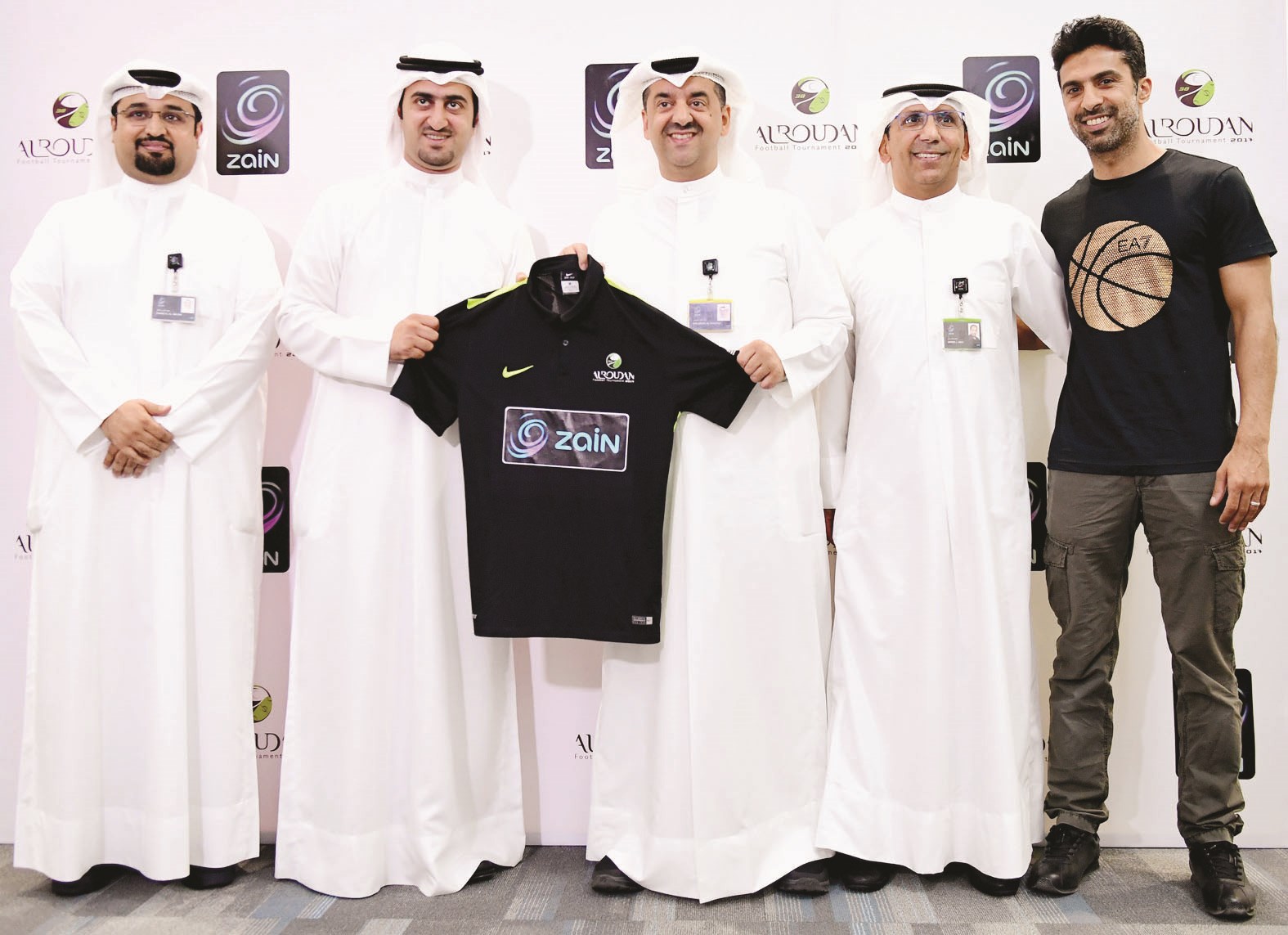 u0627u0644u062eu0634u062au064a u0648u0639u0628u062fu0627u0644u0644u0647 u0627u0644u0631u0648u0636u0627u0646 u0648u0648u0644u064au062f u0639u0644u064a u0628u0639u062f u0627u0644u0645u0624u062au0645u0631 u0627u0644u0635u062du0627u0641u064a (u062au0635u0648u064au0631 u0632u0643u0631u064au0627 u0639u0637u064au0629)