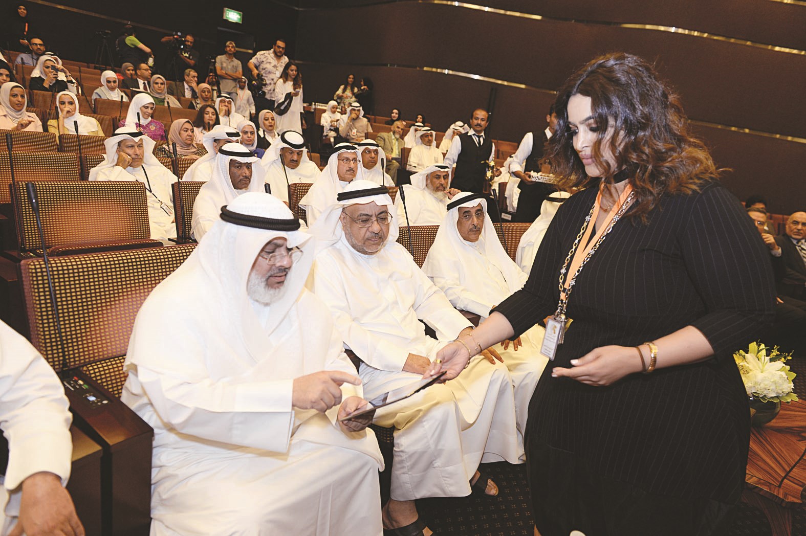 u0627u0644u0635u0631u0639u0627u0648u064a u064au062fu0634u0651u0646 u0627u0644u0645u0648u0642u0639 u0627u0644u062cu062fu064au062f      (u062au0635u0648u064au0631 u0632u0643u0631u064au0627 u0639u0637u064au0629)