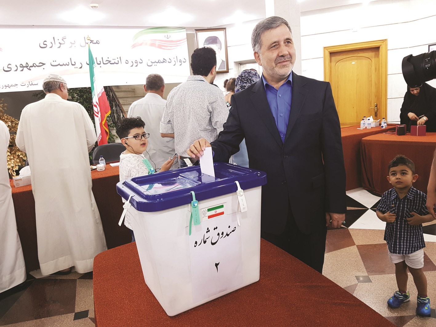 عنايتي مدلياً بصوته