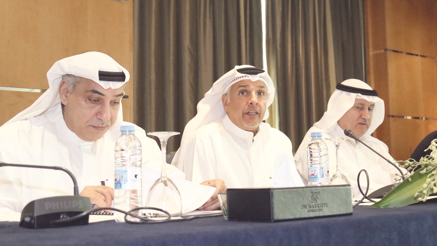 u062cu0627u0646u0628 u0645u0646 u0627u0644u0639u0645u0648u0645u064au0629 b (u062au0635u0648u064au0631 u0628u0633u0627u0645 u0632u064au062fu0627u0646)