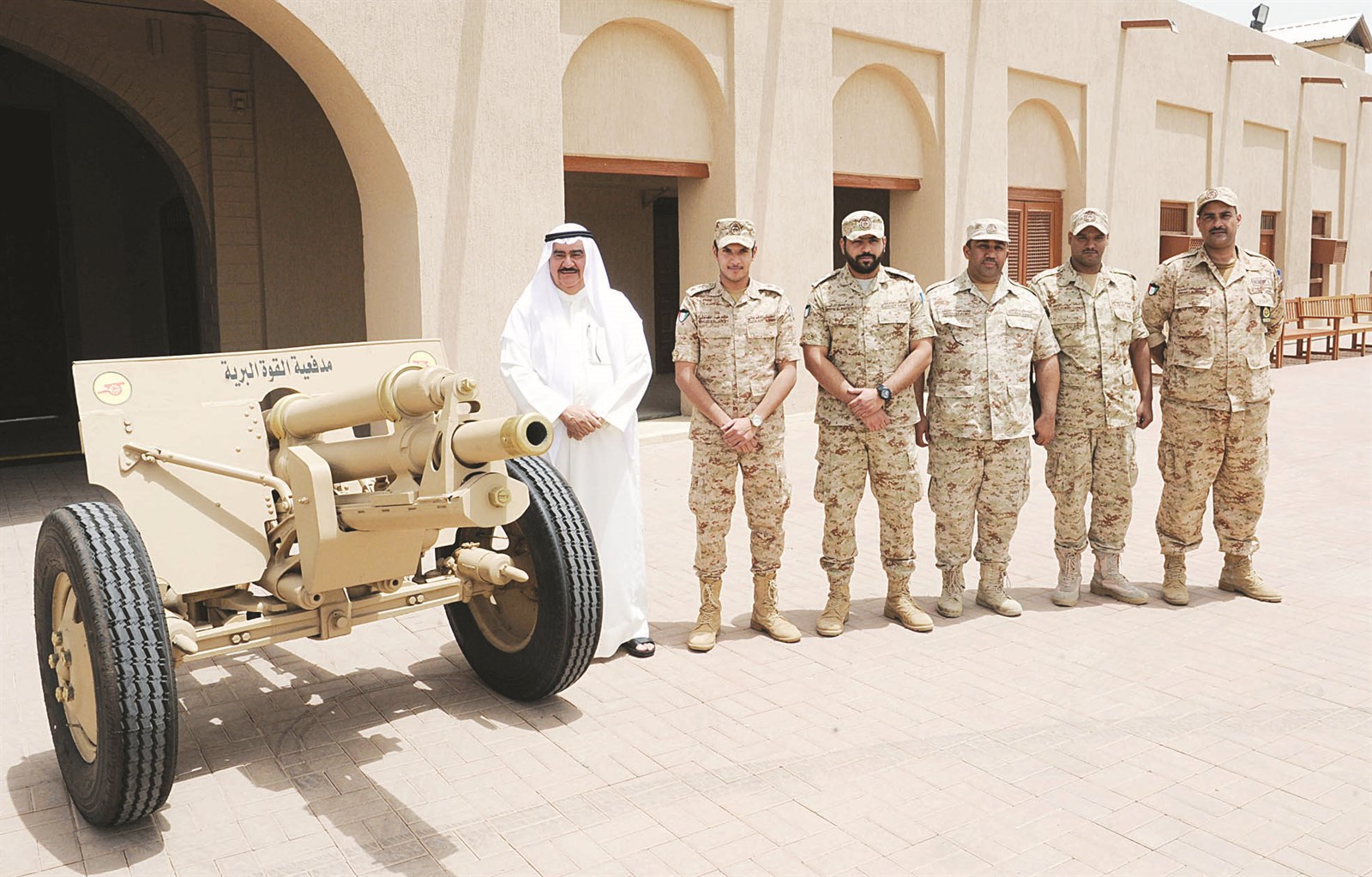 المهنا يتفقّد مدفع الإفطار