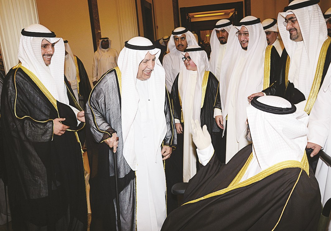 مرزوق الغانم وعلي الغانم يهنئان سالم العلي