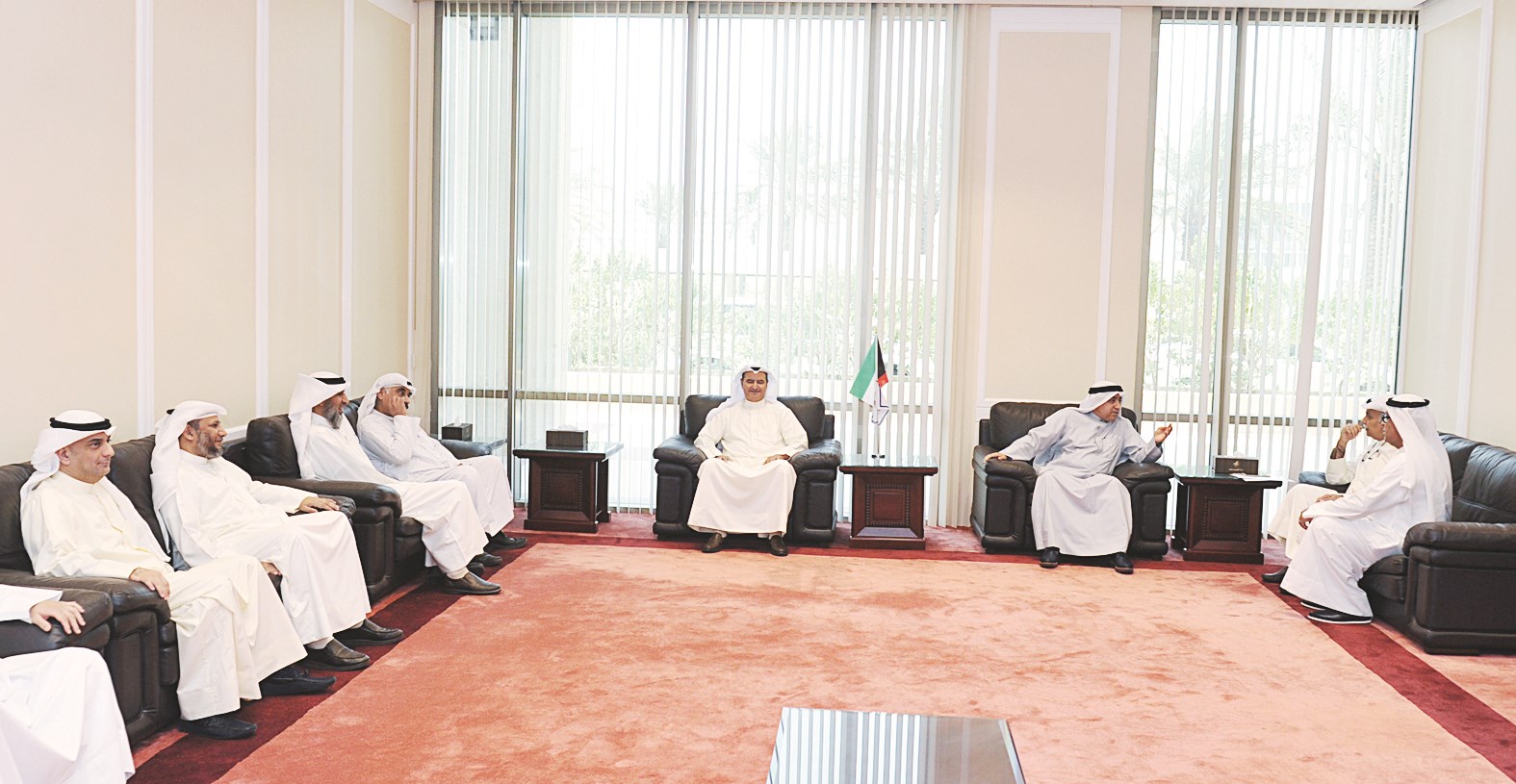 المرزوق وبوشهري وقياديو الوزارة في حفل الاستقبال